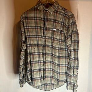 Southern Shirt Medium Button Down Flannel Shirt